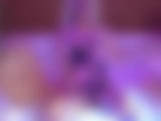 AlenaCroft's Live Sex Cam Show