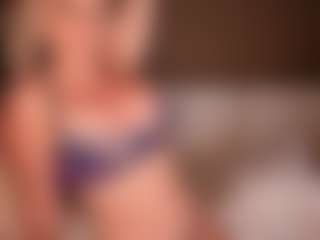 AlenaCroft's Live Sex Cam Show