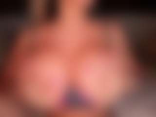 AlenaCroft's Live Sex Cam Show