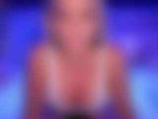 AlenaCroft's Live Sex Cam Show