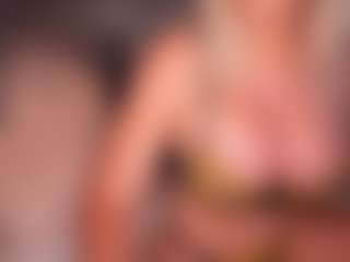 AlenaCroft's Live Sex Cam Show