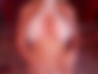 AlenaCroft's Live Sex Cam Show