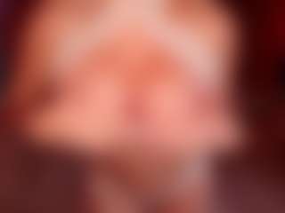 AlenaCroft's Live Sex Cam Show