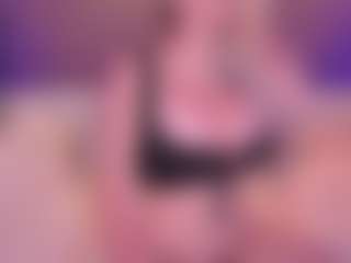AlenaCroft's Live Sex Cam Show