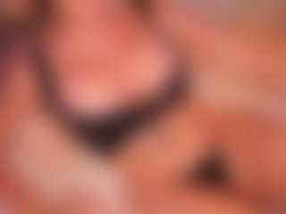 AlenaCroft's Live Sex Cam Show