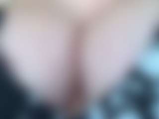 AlenaCroft's Live Sex Cam Show