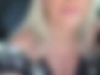 AlenaCroft's Live Sex Cam Show