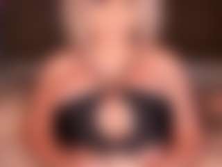 AlenaCroft's Live Sex Cam Show