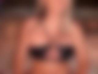 AlenaCroft's Live Sex Cam Show