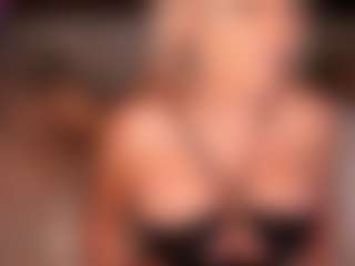 AlenaCroft's Live Sex Cam Show
