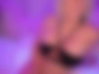 AlenaCroft's Live Sex Cam Show