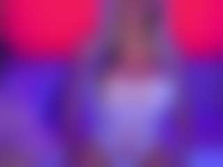 Live cam show with AlenaCroft - Pornstar Squirt on Fling VIP Chat