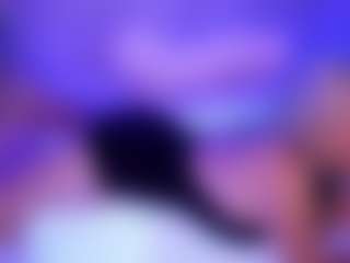 AlenaCroft's Live Sex Cam Show