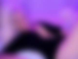 AlenaCroft's Live Sex Cam Show