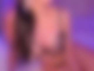 AlenaCroft's Live Sex Cam Show
