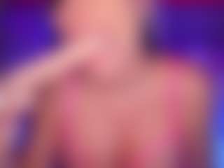 AlenaCroft's Live Sex Cam Show