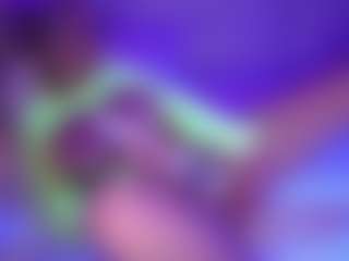 AlenaCroft's Live Sex Cam Show