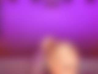AlenaCroft's Live Sex Cam Show
