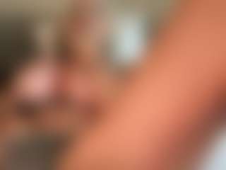 AlenaCroft's Live Sex Cam Show