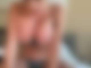 AlenaCroft's Live Sex Cam Show