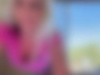 AlenaCroft's Live Sex Cam Show