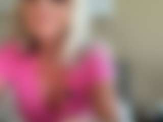 Live cam show with AlenaCroft - Sexwebcam Mature on Camsoda