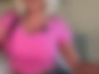 AlenaCroft's Live Sex Cam Show
