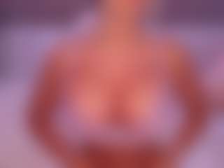AlenaCroft's Live Sex Cam Show