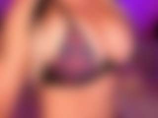 AlenaCroft's Live Sex Cam Show