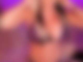 AlenaCroft's Live Sex Cam Show