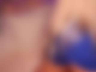 AlenaCroft's Live Sex Cam Show