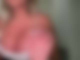 AlenaCroft's Live Sex Cam Show