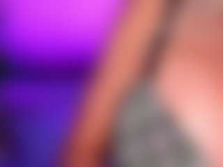 AlenaCroft's Live Sex Cam Show