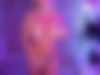 AlenaCroft's Live Sex Cam Show