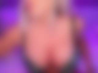 AlenaCroft's Live Sex Cam Show