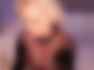 AlenaCroft's Live Sex Cam Show