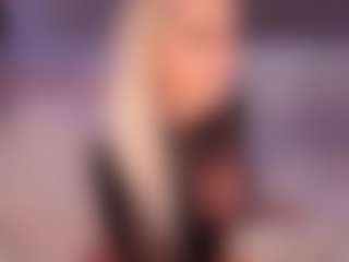 AlenaCroft's Live Sex Cam Show