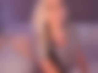 AlenaCroft's Live Sex Cam Show