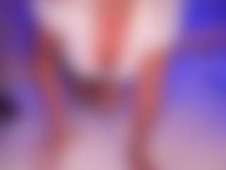 AlenaCroft's Live Sex Cam Show