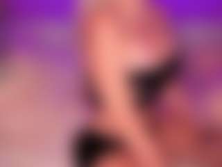 AlenaCroft's Live Sex Cam Show