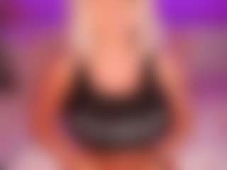 AlenaCroft's Live Sex Cam Show