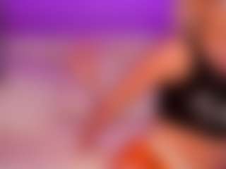 Live cam show with AlenaCroft - Alt on Camsoda