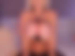 AlenaCroft's Live Sex Cam Show