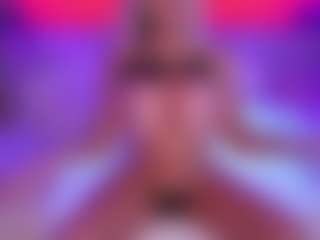 Live cam show with AlenaCroft - Curvy Toys on TastyBlacksLive
