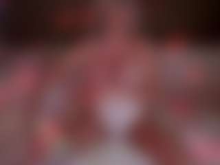 AlenaCroft's Live Sex Cam Show