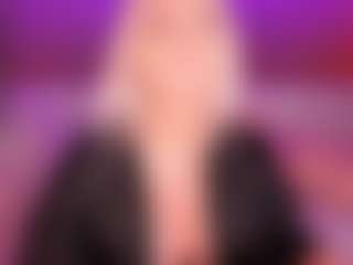 AlenaCroft's Live Sex Cam Show