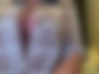 AlenaCroft's Live Sex Cam Show