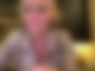 AlenaCroft's Live Sex Cam Show