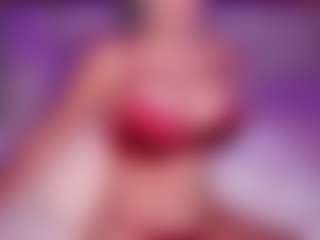 AlenaCroft's Live Sex Cam Show