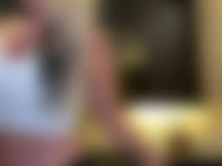 AlenaCroft's Live Sex Cam Show